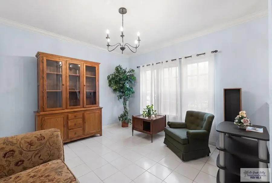 1674 Knobhill Dr., Brownsville, TX 78520 - #3