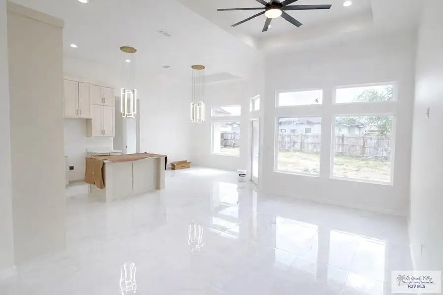 9076 New Orleans Ct., Los Fresnos, TX 78566 - #2