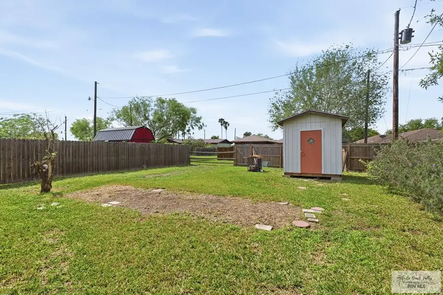 305 W Seventh St., Los Fresnos, TX 78566 - #3