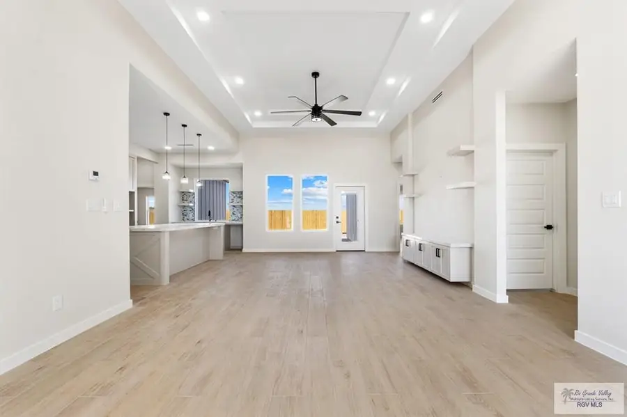 8722 Sandpiper Dr, Harlingen, TX 78552 - #3