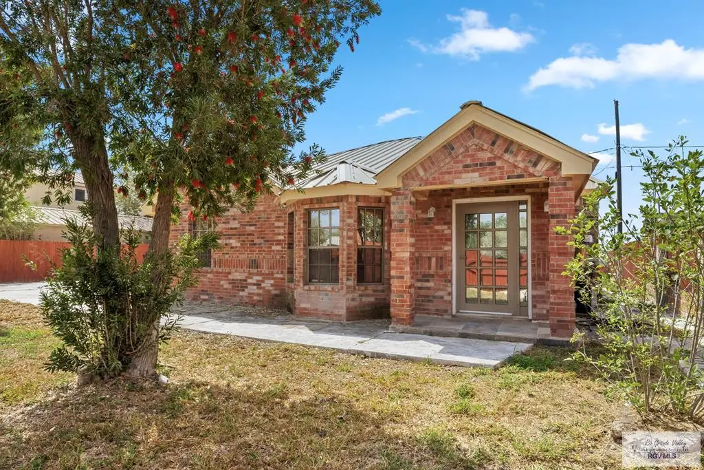 1020 Tamaulipas St, Weslaco, TX 78596 - #1