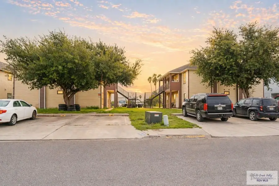 112 N Linares, Alton, TX 78573 - #2