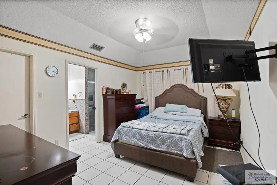 4010 Carnation Dr., McAllen, TX 78501 - #2