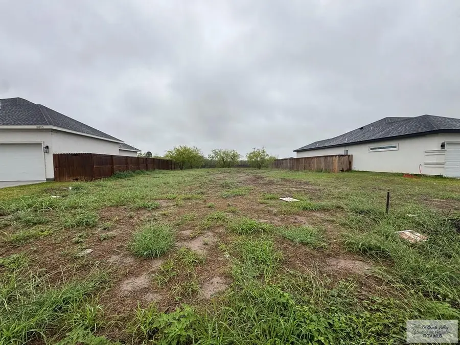 8806 Wentz Lake, Brownsville, TX 78520 - #2