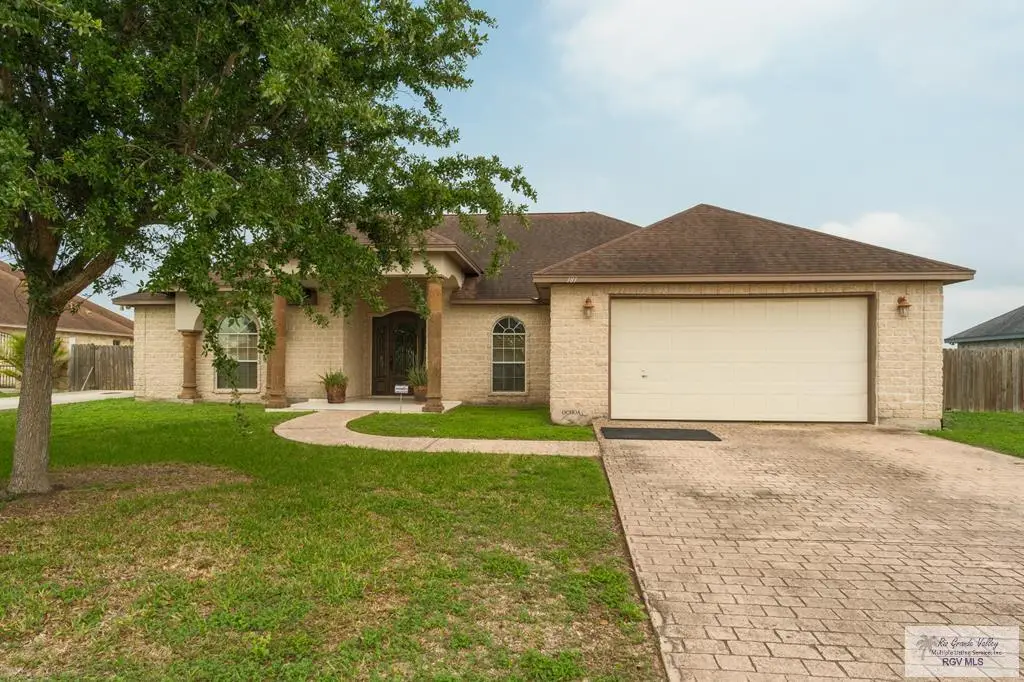 181 Village East Dr, Los Fresnos, TX 78566 - #1