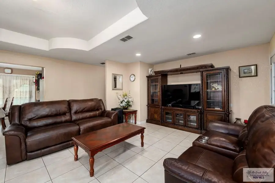 24286 River Rd., San Benito, TX 78586 - #3