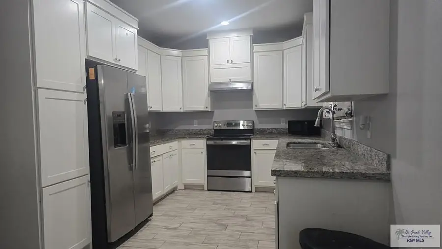 4620 Espinosa Ln, Brownsville, TX 78526 - #3