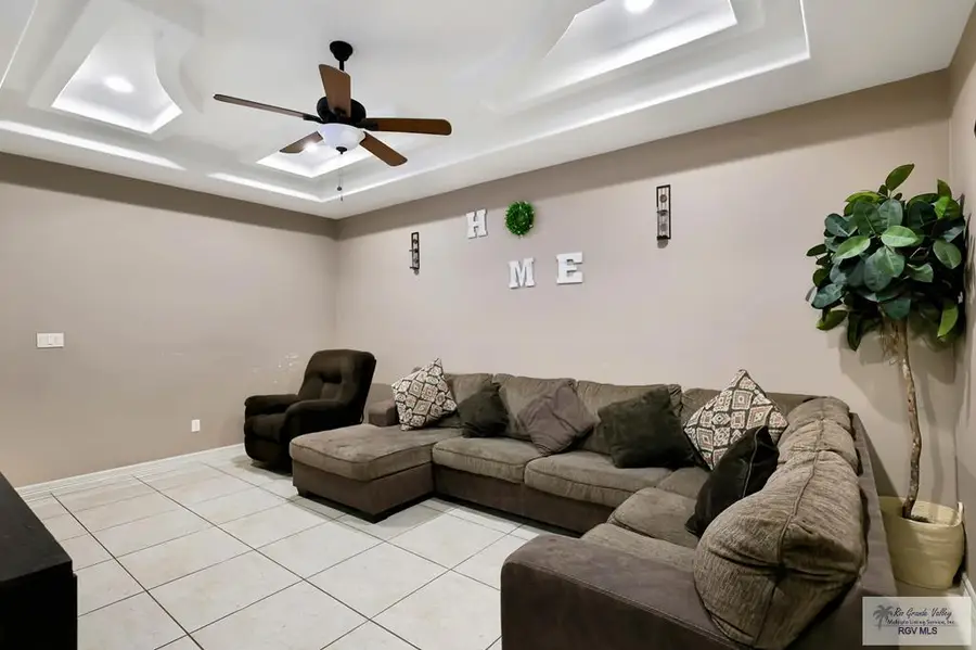 306 Los Laureles Dr., San Juan, TX 78589 - #3