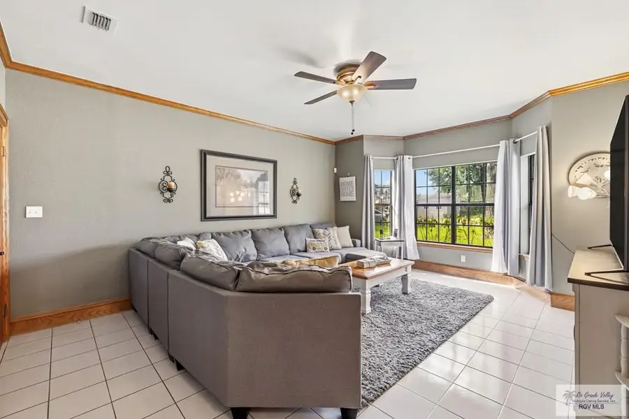 32864 Whipple Rd., Los Fresnos, TX 78566 - #2