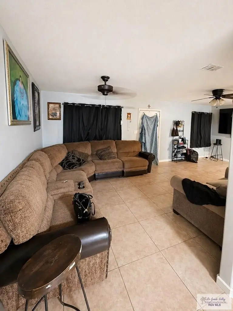135 Leece Dr., Brownsville, TX 78521 - #2
