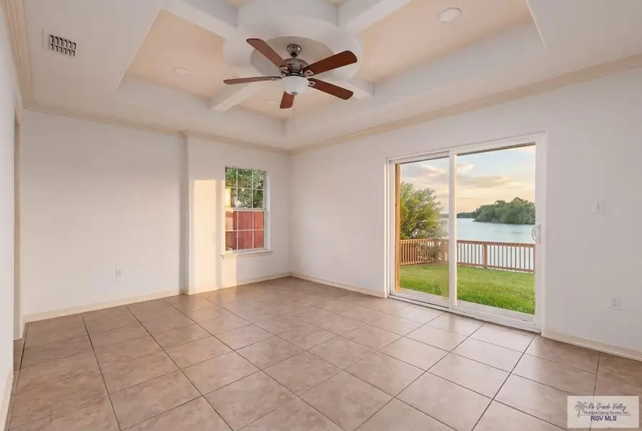 5842 Lourdes Blvd., Brownsville, TX 78521 - #3