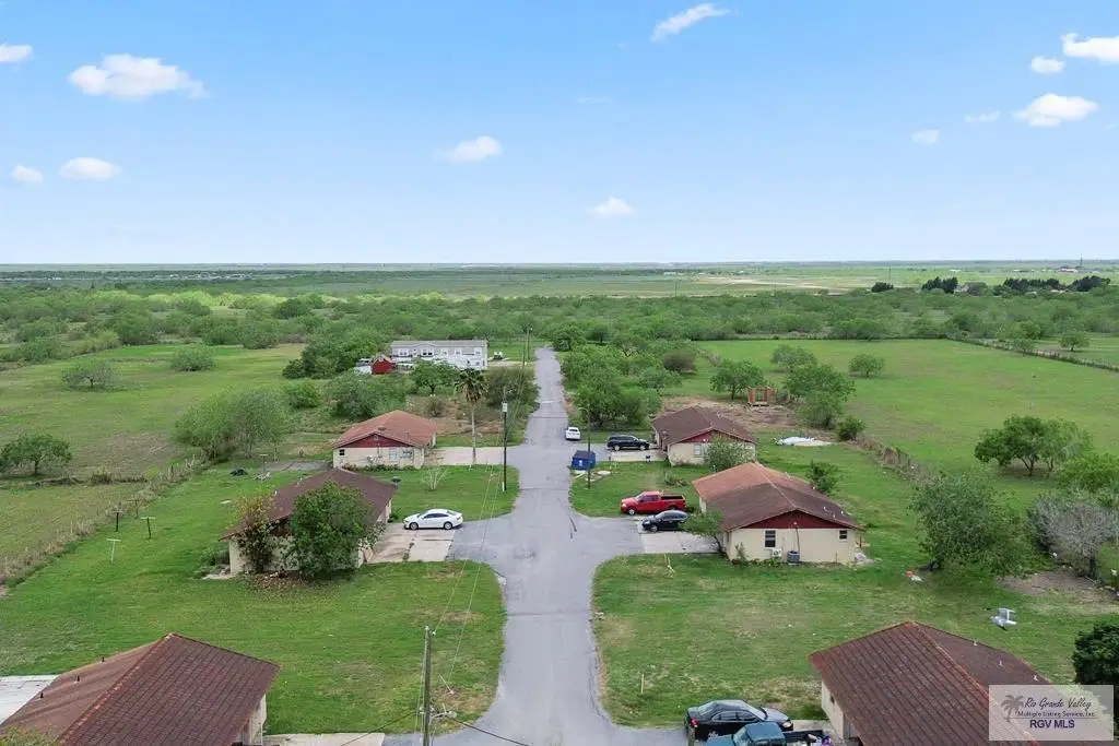 121 Melon Dr., Los Fresnos, TX 78566 - #1