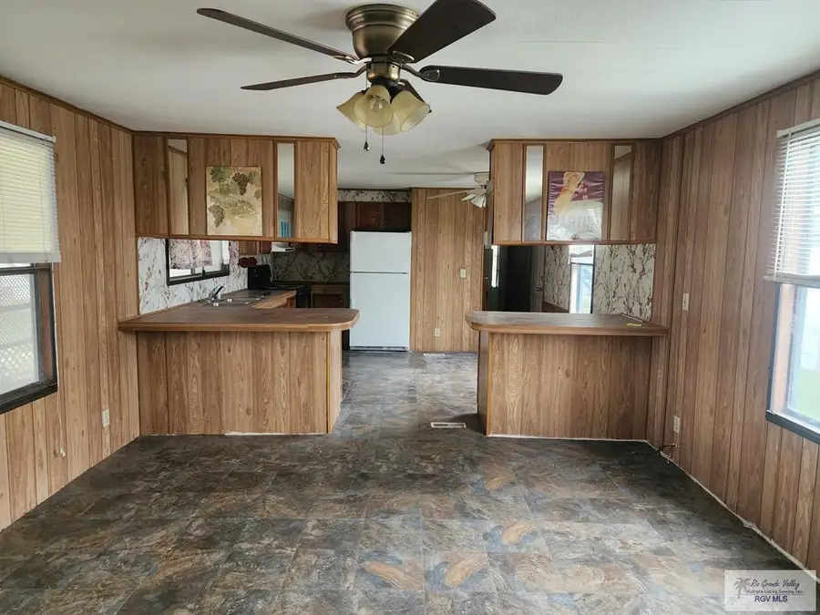 1510 Coco Palm Dr., Harlingen, TX 78552 - #3