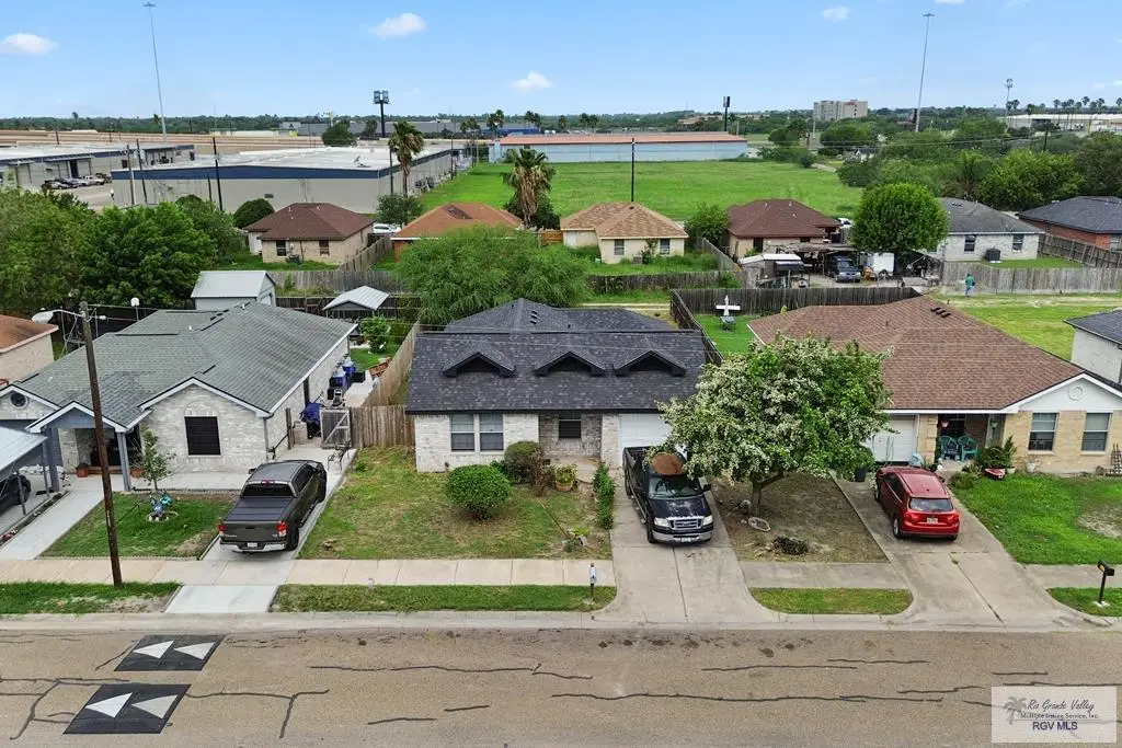 513 N S St, Harlingen, TX 78550 - #1