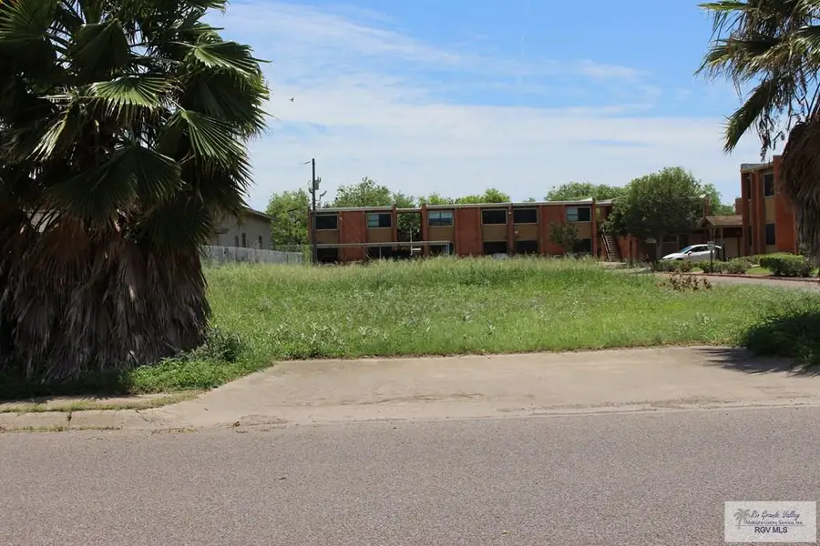325 Lozano St, Harlingen, TX 78550 - #2