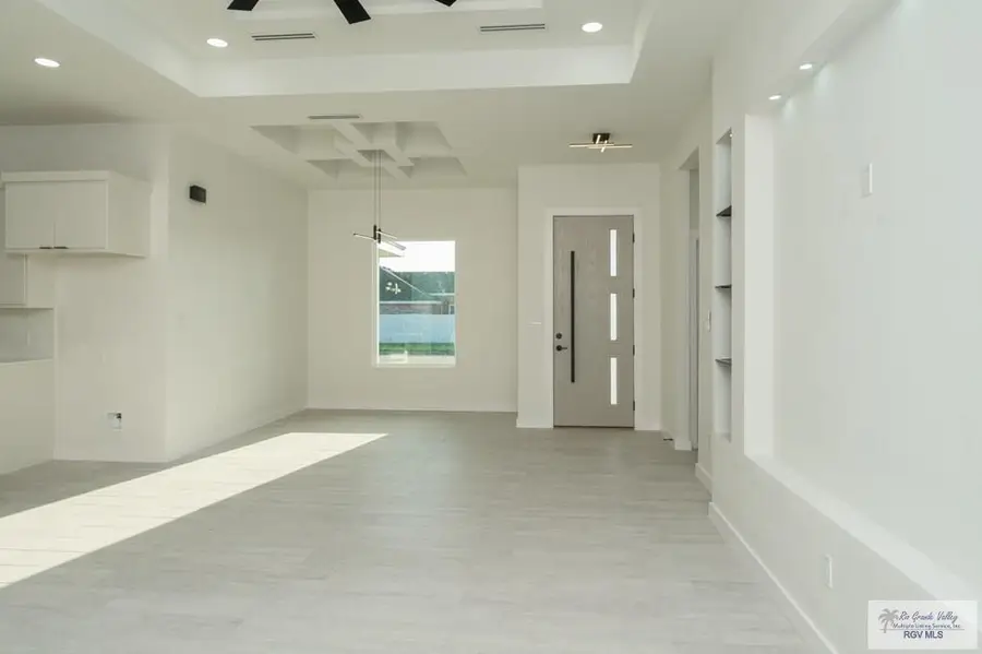 461 Texas Blvd., Raymondville, TX 78580 - #2