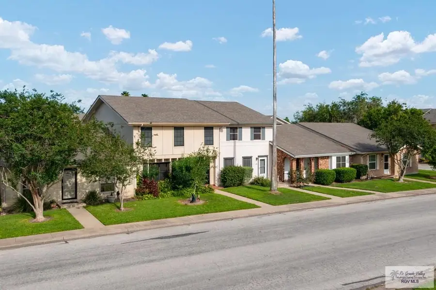 49 Los Amigos, Harlingen, TX 78552 - #2