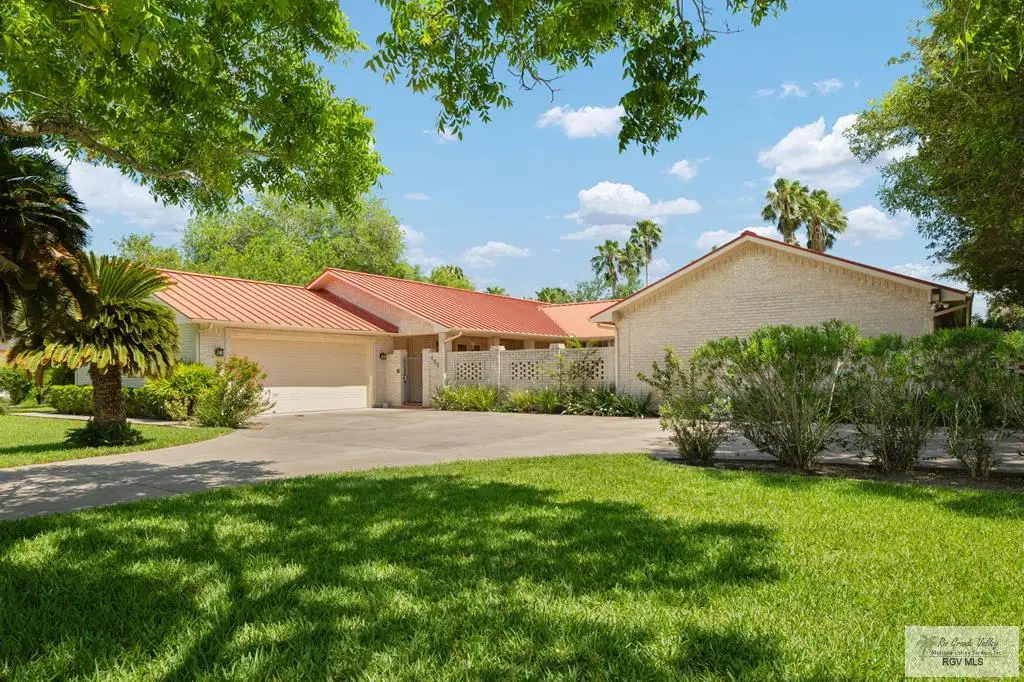 155 Nueces Park Ln, Harlingen, TX 78552 - #1
