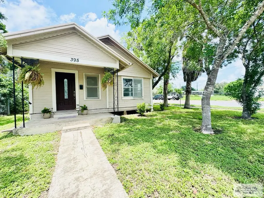 395 E Harris Ave., Raymondville, TX 78580 - #2