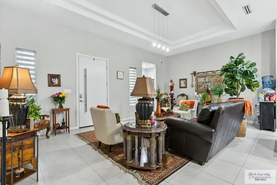 4348 Aurora Dr, Brownsville, TX 78526 - #2