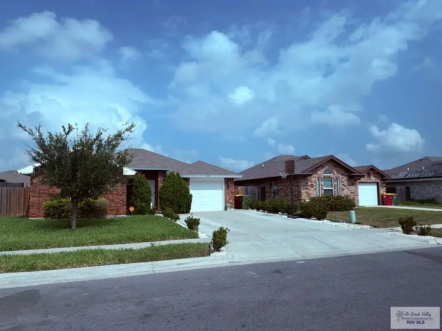 3945 Oak Valley Dr, Brownsville, TX 78520 - #2