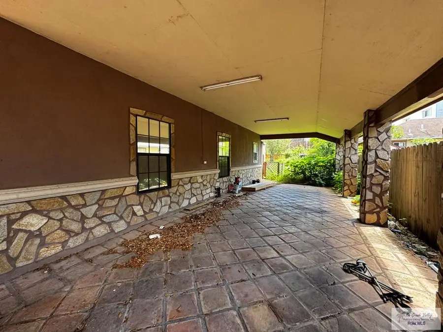 2106 Johnson St., Brownsville, TX 78521 - #3