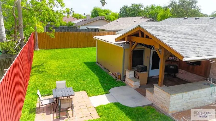 1294 Turtle Creek Dr. #LAKEWAY SUBD, Brownsville, TX 78526 - #2