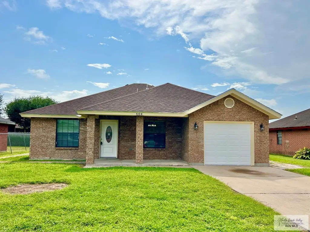 604 Bougainvillea Dr., Los Fresnos, TX 78566 - #1