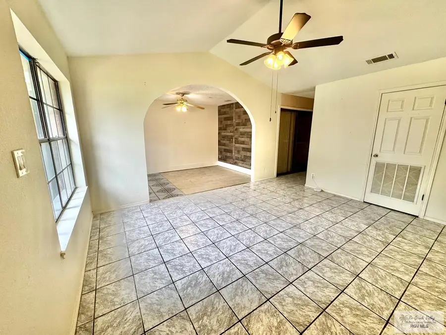 4925 Paseo Del Rey Dr., Brownsville, TX 78526 - #3
