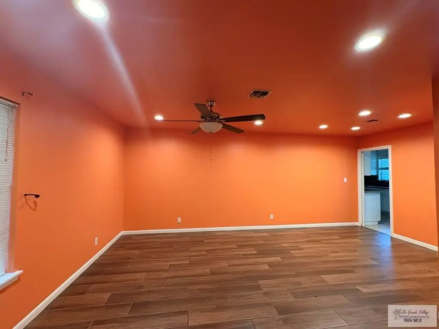 3 Crownridge Dr., Brownsville, TX 78521 - #3