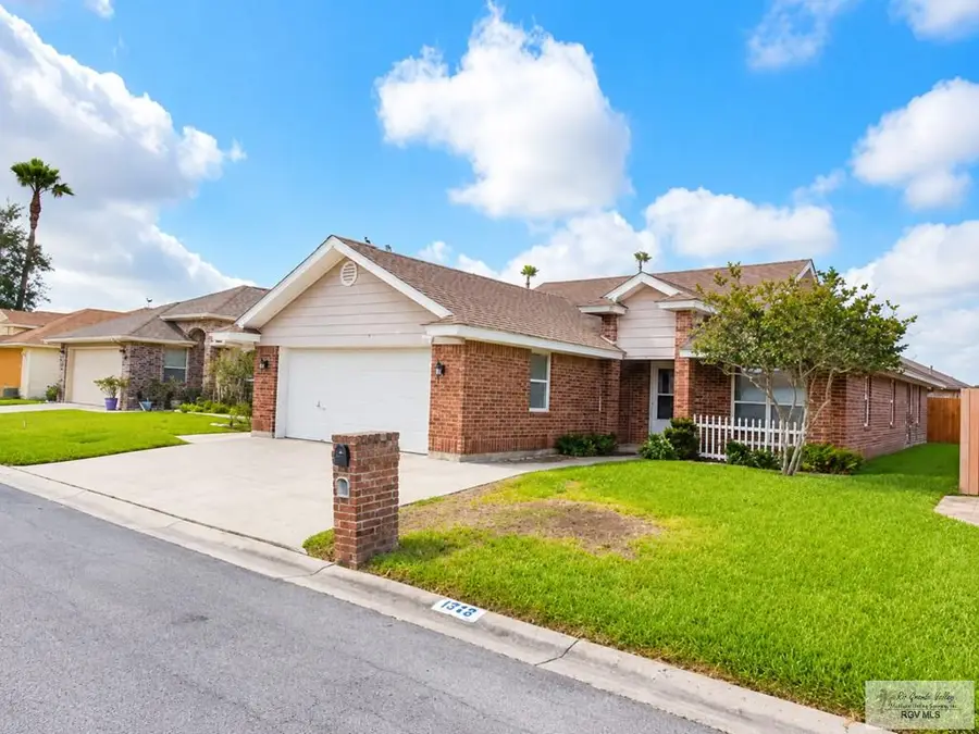 1222 Maple St, Harlingen, TX 78552 - #2
