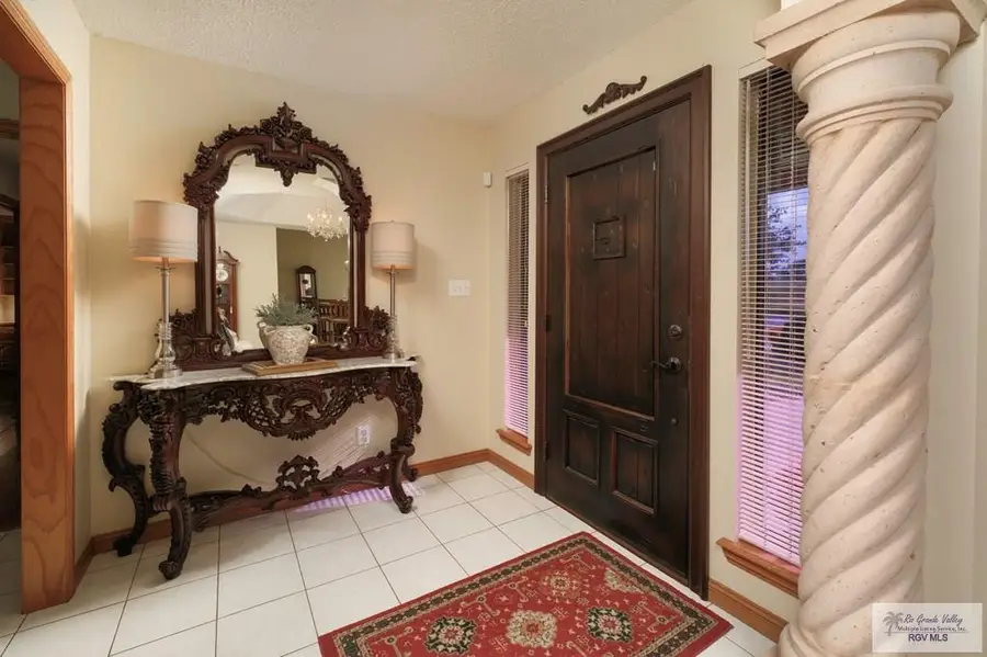 1580 Florida St, Mercedes, TX 78570 - #3