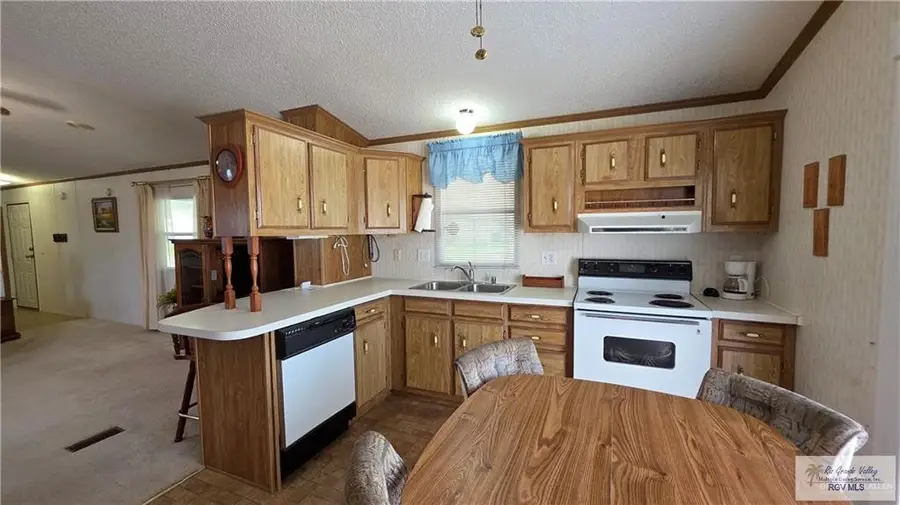 2002 Green Gate Cir N, Palmview, TX 78572 - #2