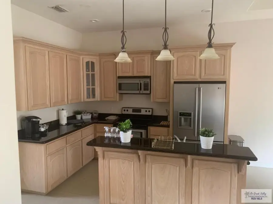 1008 Rhett Ct, Pharr, TX 78577 - #2