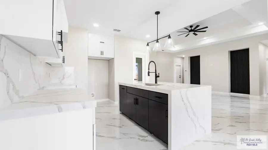 2635 Arely Ln, Brownsville, TX 78526 - #3