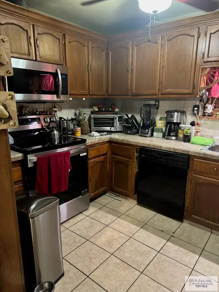 2827 Carolina St., Brownsville, TX 78521 - #3