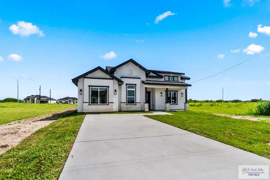 33625 Tejon Rd, Los Fresnos, TX 78566 - #2