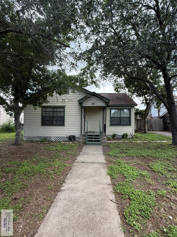 210 W Wilson Ave., HARLINGEN, TX 78550
