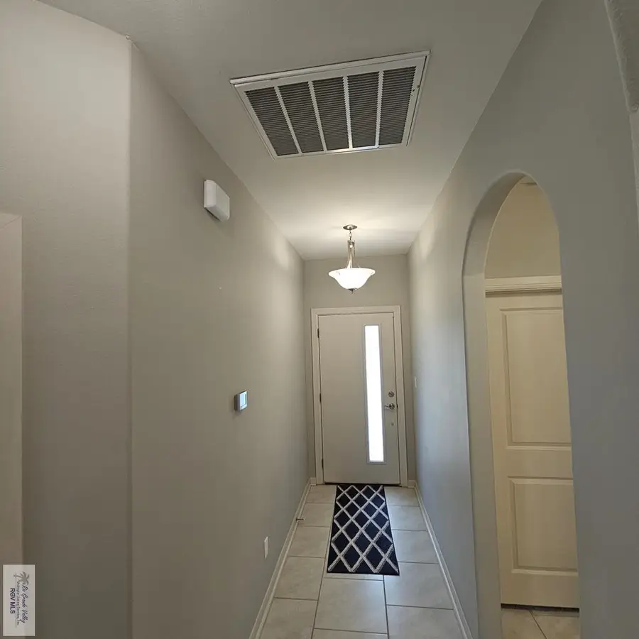 2445 Grove Ln, Brownsville, TX 78526 - #2
