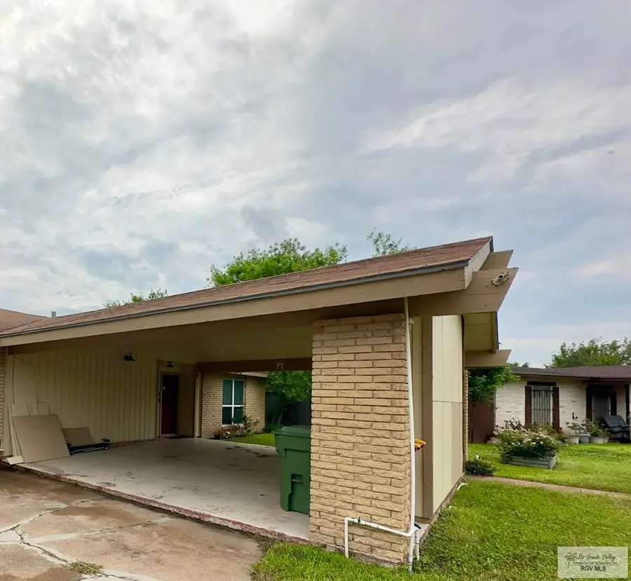 23 Meadow Ln., Brownsville, TX 78521 - #3