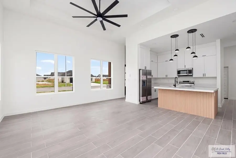 108 Orchid Dr., Los Fresnos, TX 78566 - #2