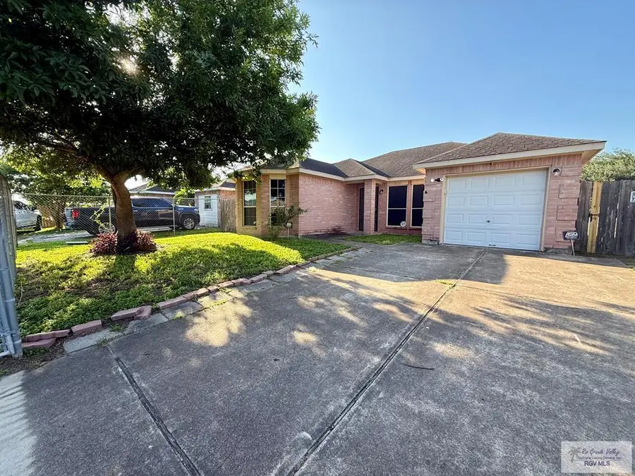 3018 Bayview Ave., Harlingen, TX 78552 - #2