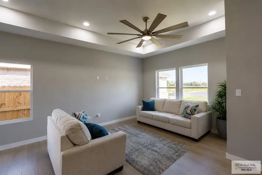 4302 Casamigos St, Harlingen, TX 78550 - #3