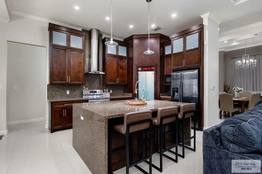 5888 Kings Crossing, Brownsville, TX 78526 - #3