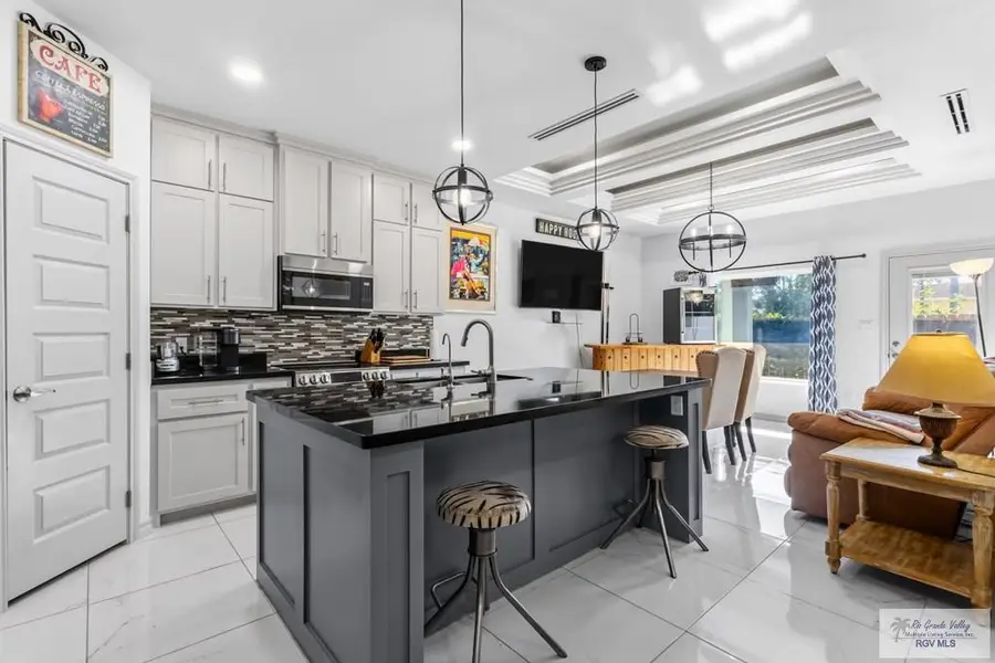 4818 Kalinga Ln, Brownsville, TX 78521 - #2