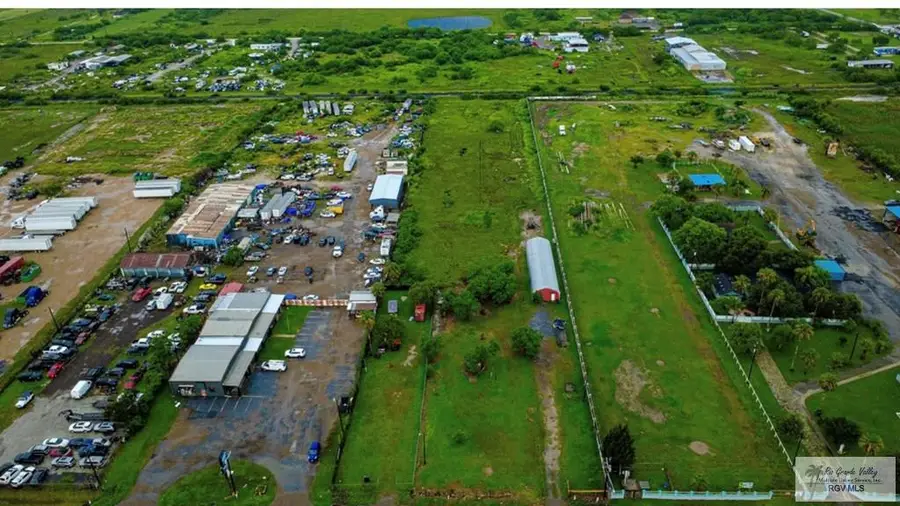 1118 S Arroyo Blvd, Los Fresnos, TX 78566 - #2