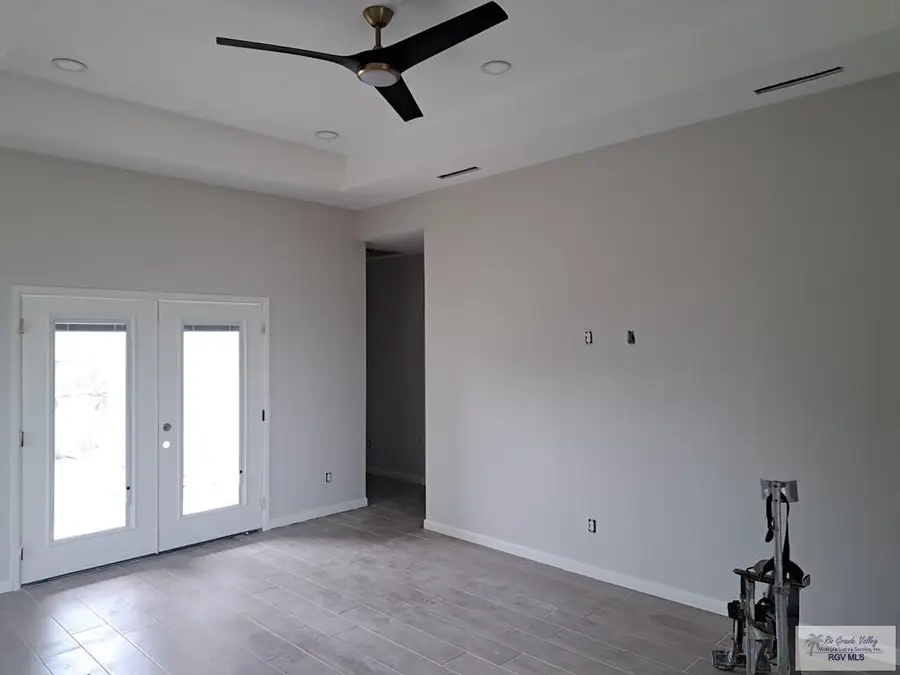2621 Elyssa Dr, Brownsville, TX 78526 - #3