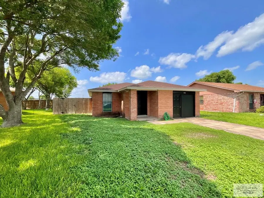 4701 Camino Verde Dr., Brownsville, TX 78526 - #2
