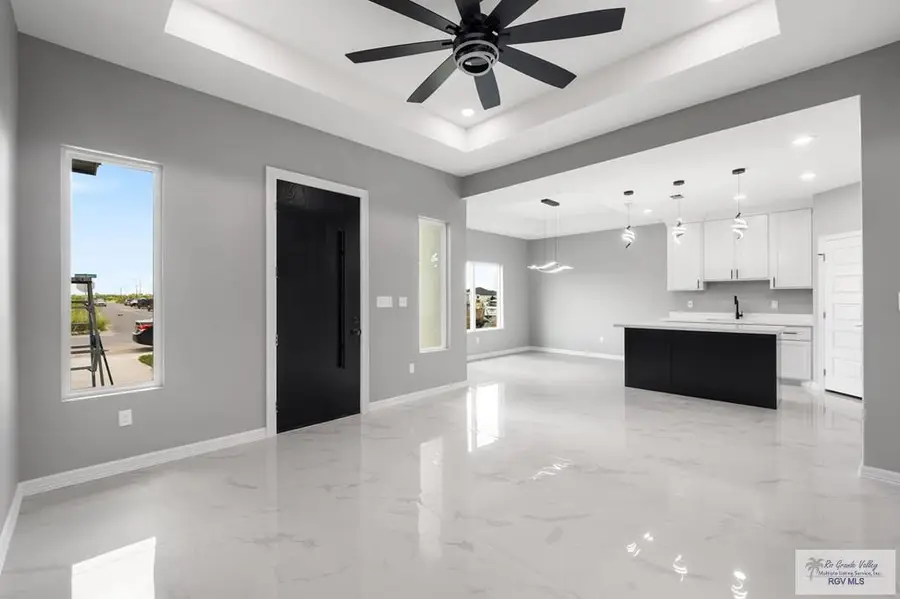 1401 Daytona Beach Ct, Brownsville, TX 78521 - #3
