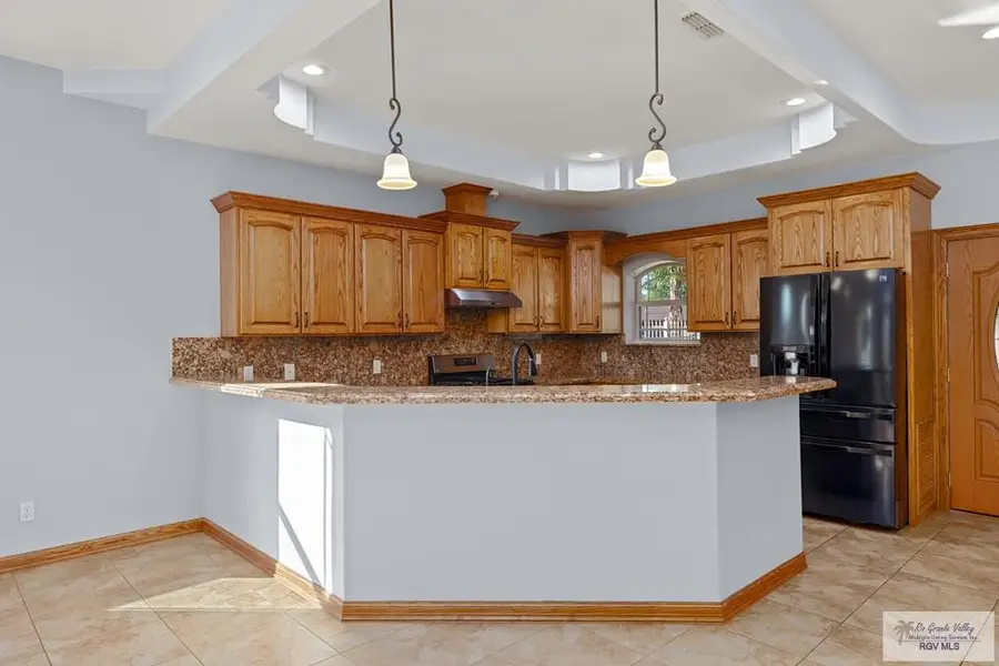 898 Chapman St., San Benito, TX 78586 - #2